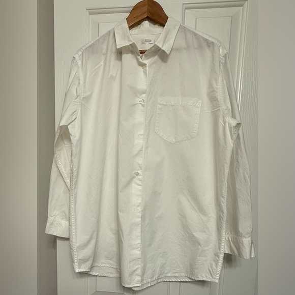 lowrys farm Other - **Lowrys Farm Classic White Button-Up Shirt – Women’s Size F/Medium**